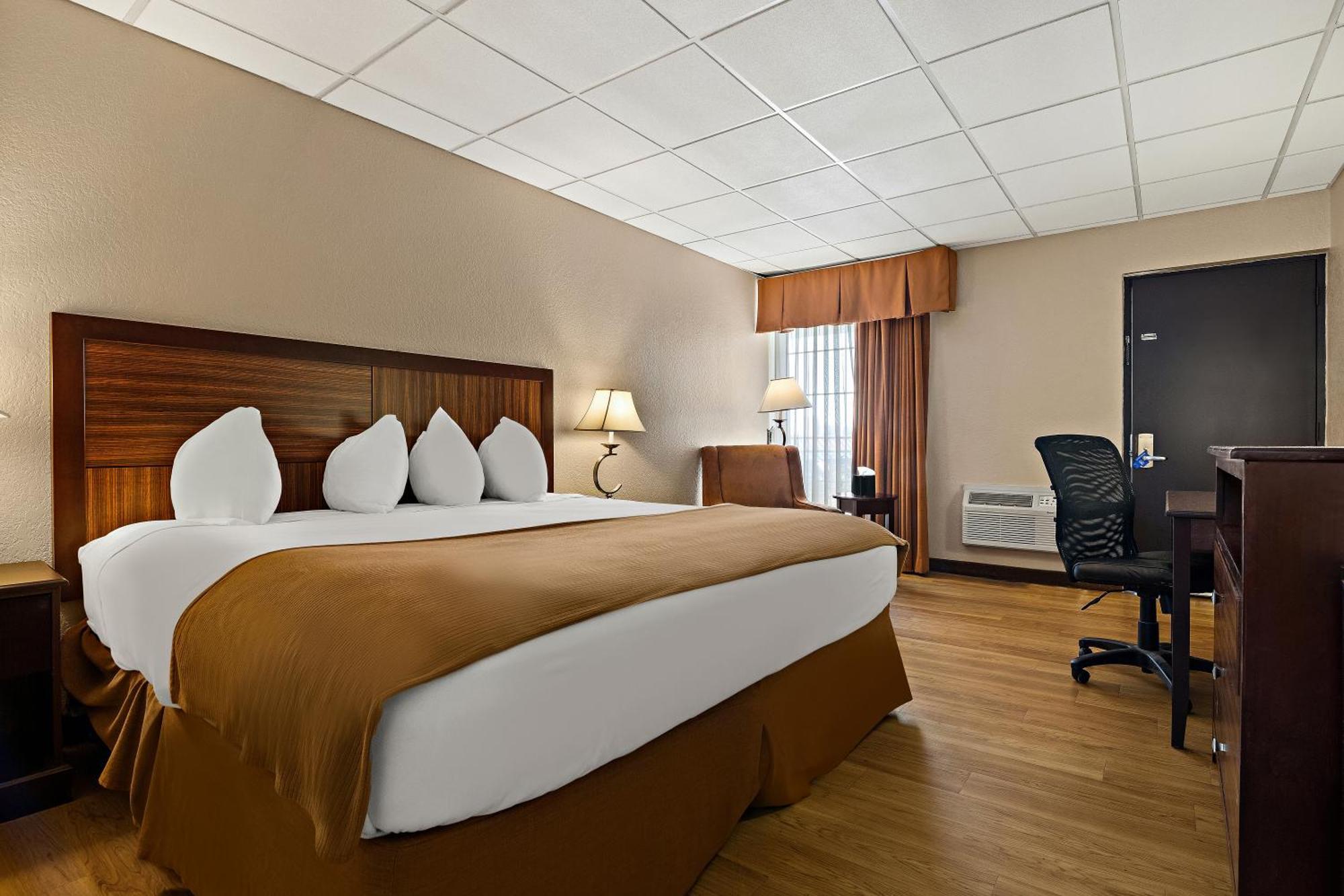 Rodeway Inn McPherson ห้อง รูปภาพ